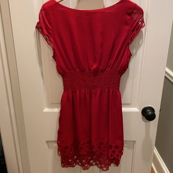 Lady in Red [dress] is dancing with me… - Picture 5 of 5